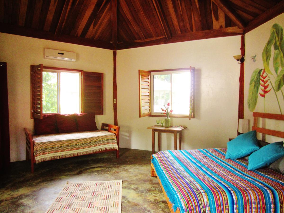 בוקס דל טורו Casa Abundancyah B&B מראה חיצוני תמונה